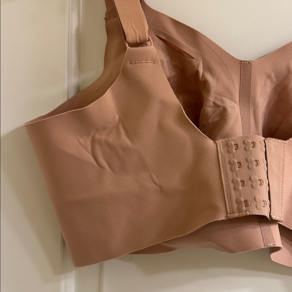 Evelyn & Bobbie Beyond Bra Wireless XL Himalayan Salt - Picture 8 of 14